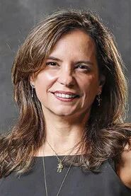 Angela Chaves