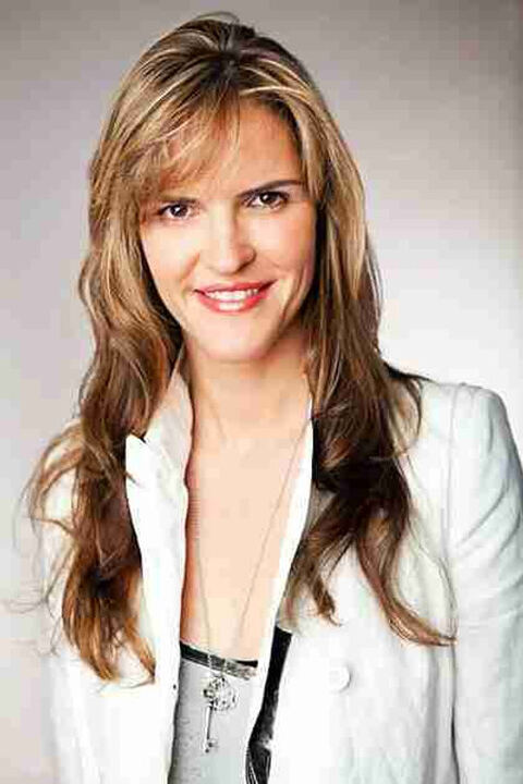 Anna McRoberts