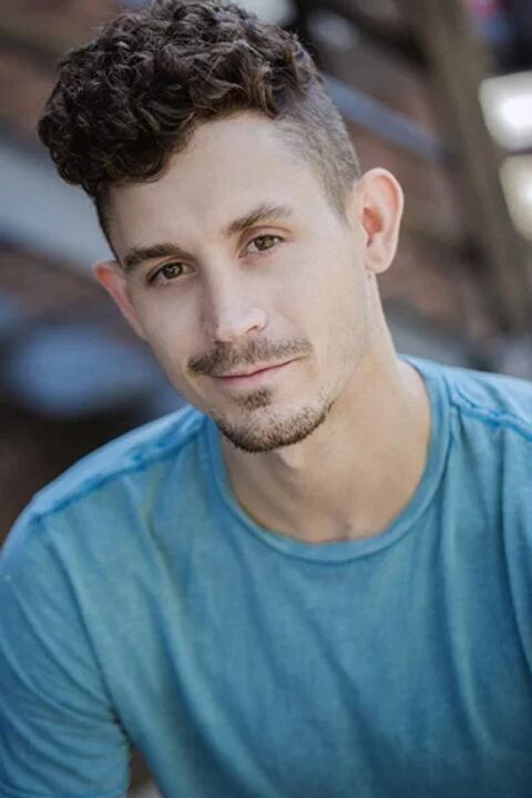 Erik Levi