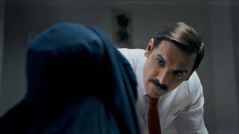 دیپلمات