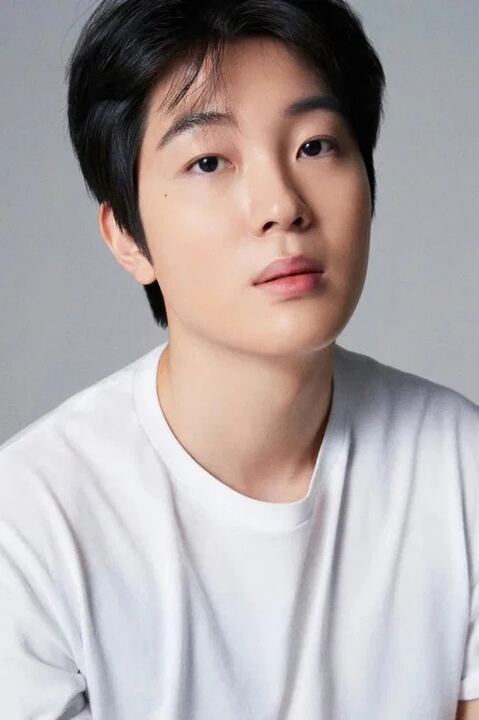 Kim Woo-jin