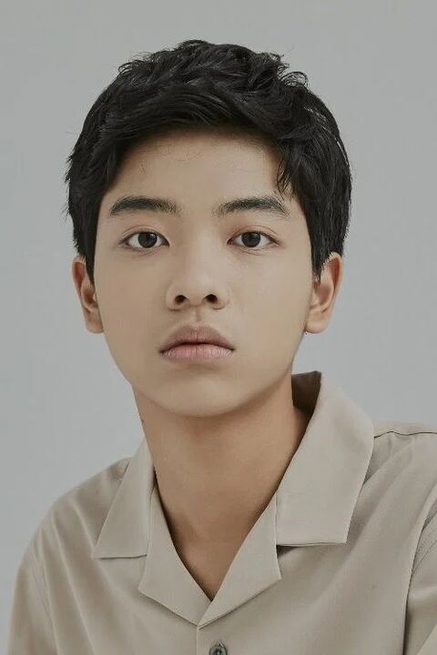 Kang Min-chae