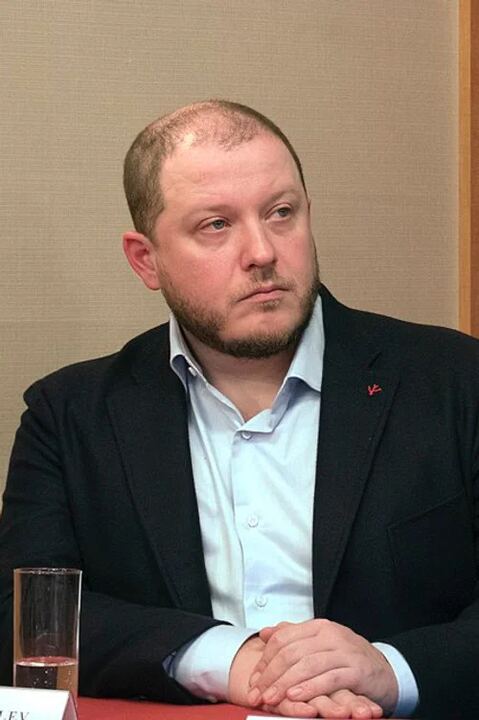 Dmitry Kiselyov